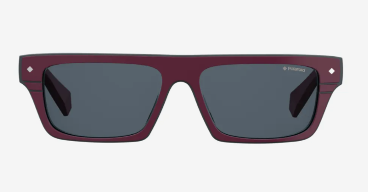 Schmal, rechteckig, dunkelrot: Diese Sonnenbrille von Polaroid ist ein Hingucker 