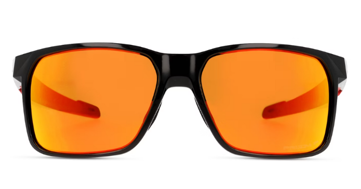 Polarisierte Sportsonnenbrille mit orangefarbenen Gläsern von Oakley 